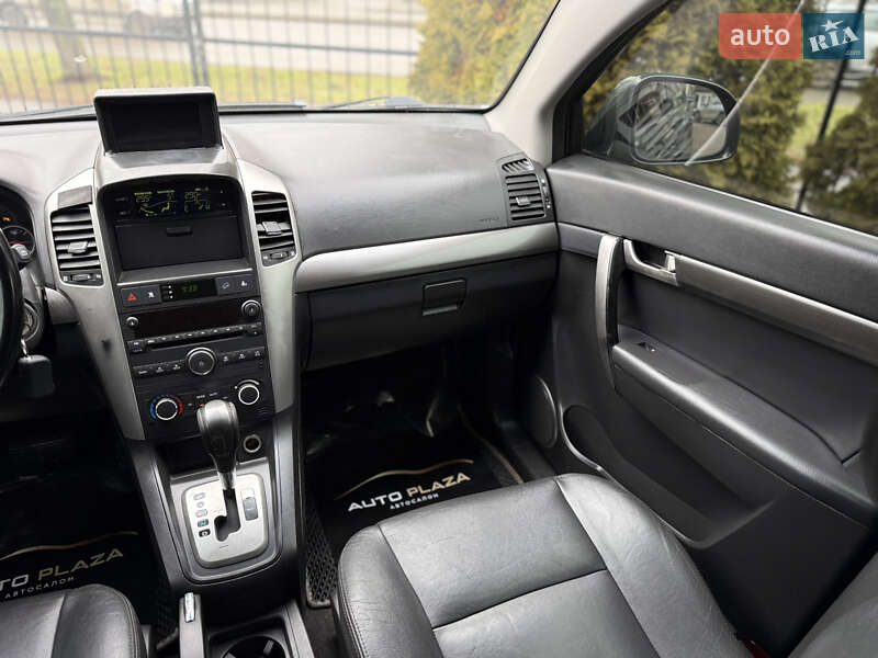Внедорожник / Кроссовер Chevrolet Captiva 2006 в Одессе