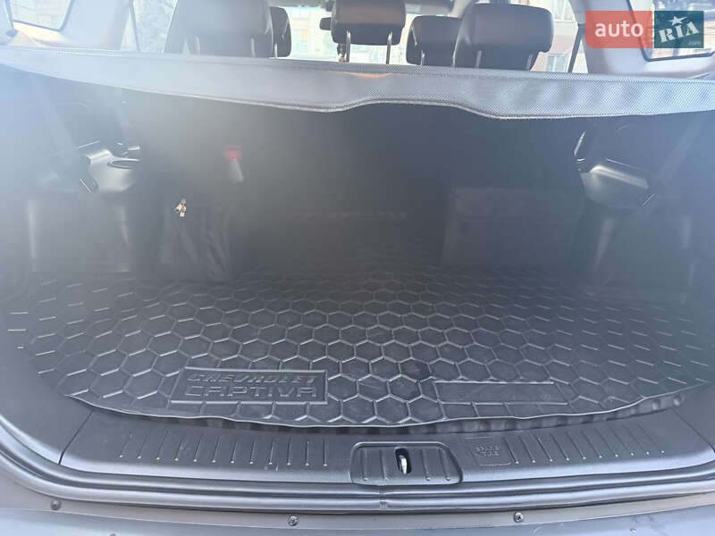 Внедорожник / Кроссовер Chevrolet Captiva 2017 в Николаеве фото 26 Внедорожник / Кроссовер Chevrolet Captiva 2017 в Николаеве