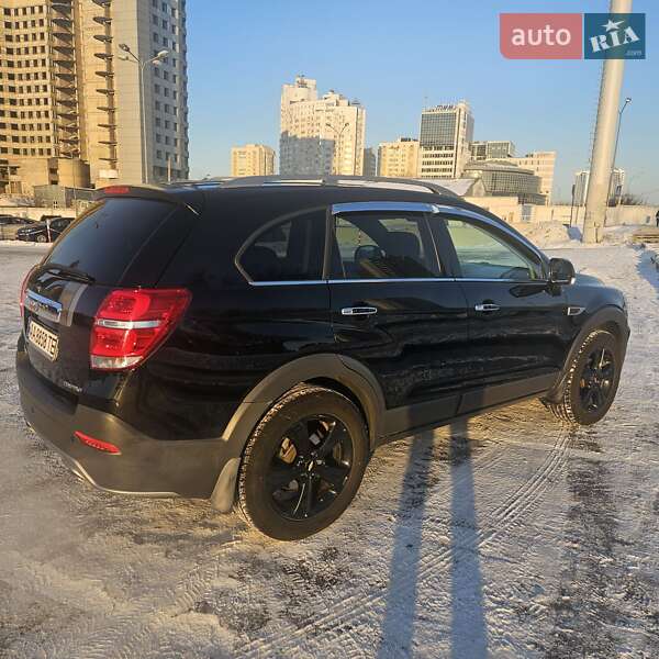 Внедорожник / Кроссовер Chevrolet Captiva 2017 в Киеве