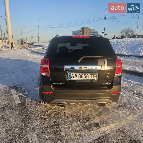 Внедорожник / Кроссовер Chevrolet Captiva 2017 в Киеве
