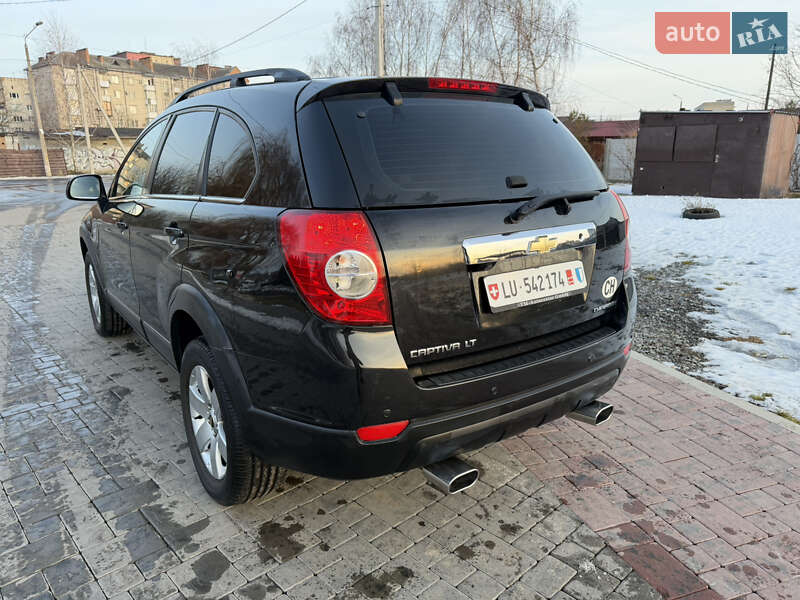 Внедорожник / Кроссовер Chevrolet Captiva 2010 в Здолбунове