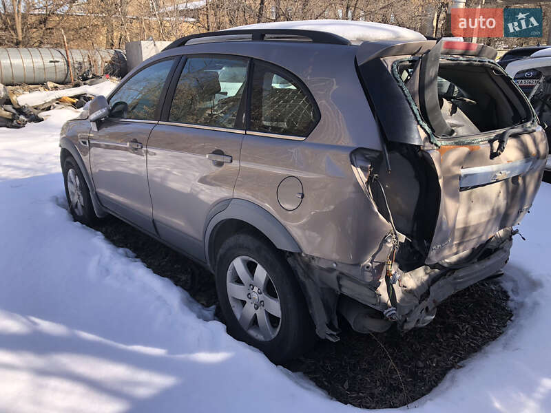 Внедорожник / Кроссовер Chevrolet Captiva 2014 в Киеве