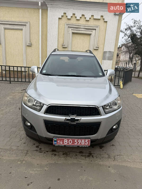 Позашляховик / Кросовер Chevrolet Captiva 2012 в Одесі фото 4 Позашляховик / Кросовер Chevrolet Captiva 2012 в Одесі