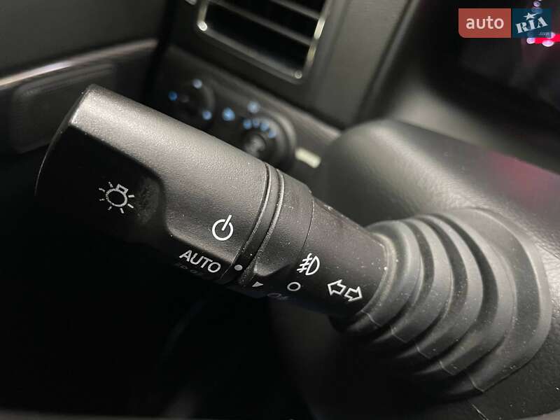 Внедорожник / Кроссовер Chevrolet Captiva 2014 в Киеве