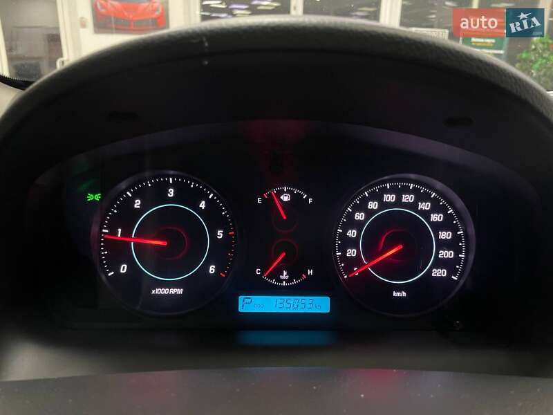 Внедорожник / Кроссовер Chevrolet Captiva 2014 в Киеве