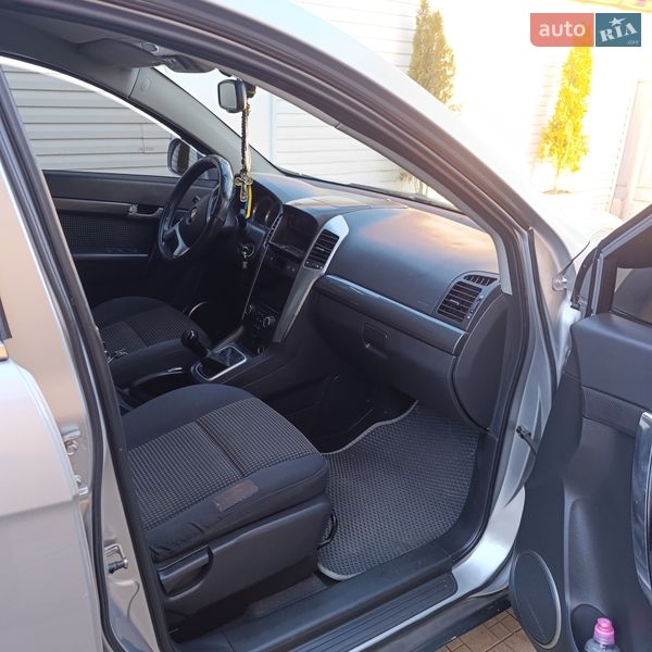 Внедорожник / Кроссовер Chevrolet Captiva 2006 в Новомиргороде