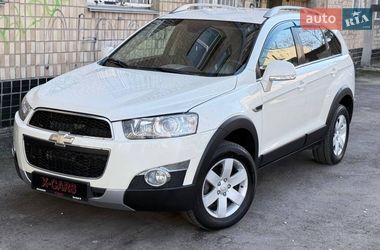 Позашляховик / Кросовер Chevrolet Captiva 2012 в Одесі