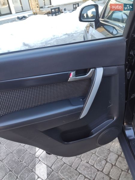 Позашляховик / Кросовер Chevrolet Captiva 2010 в Житомирі
