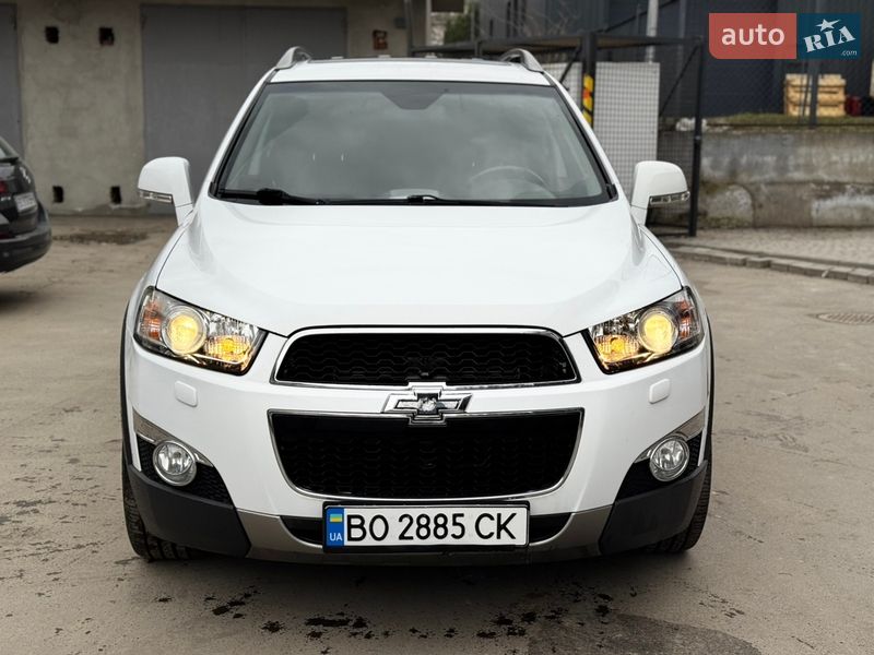 Позашляховик / Кросовер Chevrolet Captiva 2012 в Чорткові