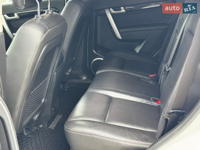Позашляховик / Кросовер Chevrolet Captiva 2012 в Чорткові
