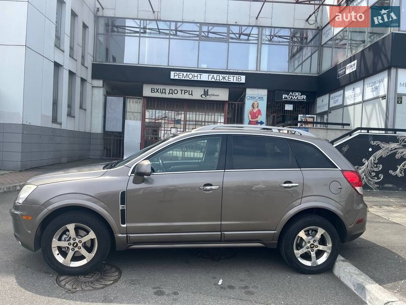 Позашляховик / Кросовер Chevrolet Captiva 2012 в Києві