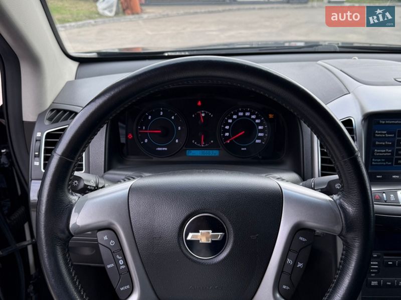 Позашляховик / Кросовер Chevrolet Captiva 2012 в Житомирі