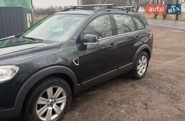 Позашляховик / Кросовер Chevrolet Captiva 2010 в Києві