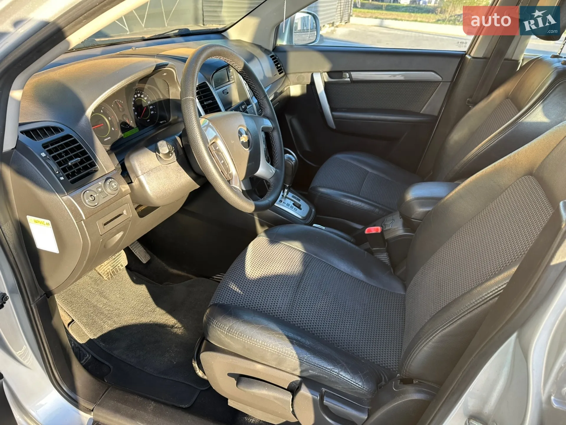 2010 Chevrolet Captiva - мініатюра 10