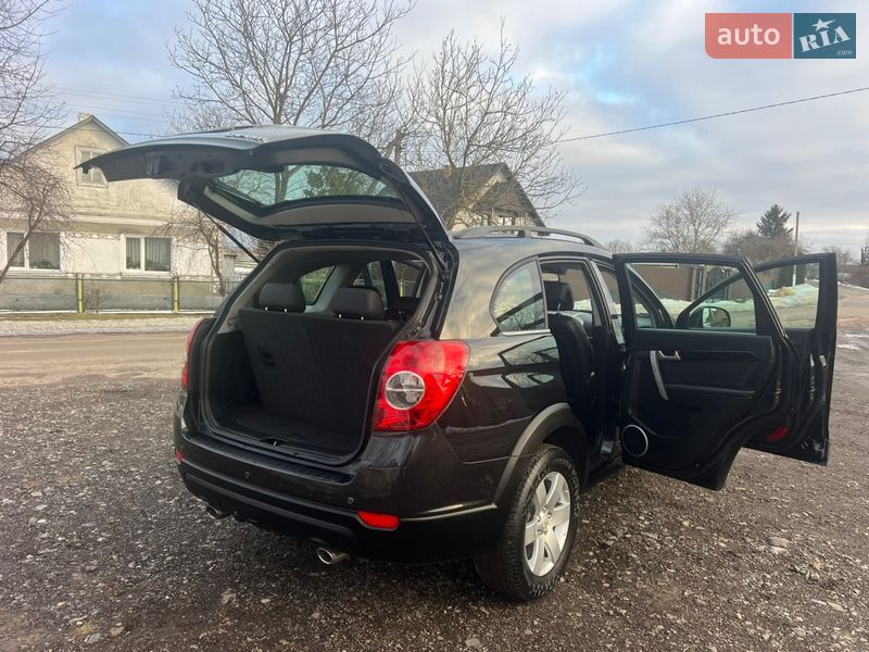 Позашляховик / Кросовер Chevrolet Captiva 2012 в Луцьку