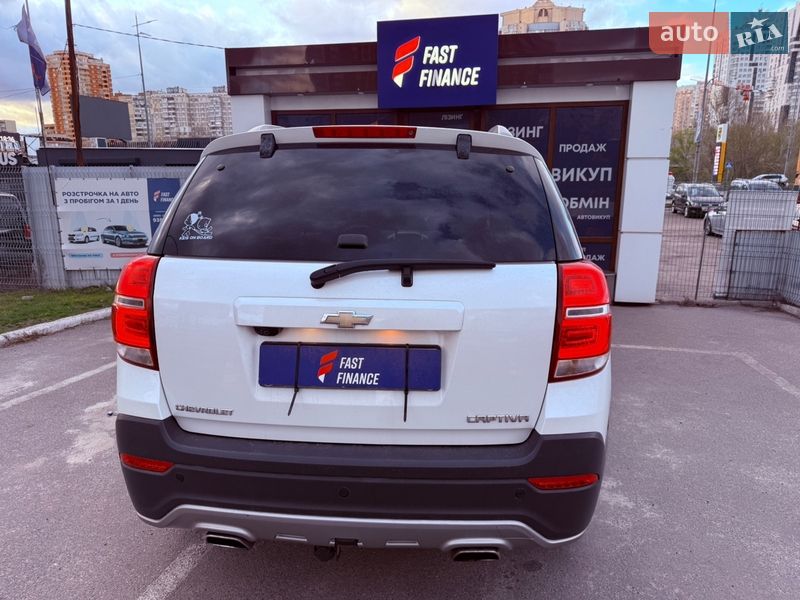 Внедорожник / Кроссовер Chevrolet Captiva 2013 в Киеве