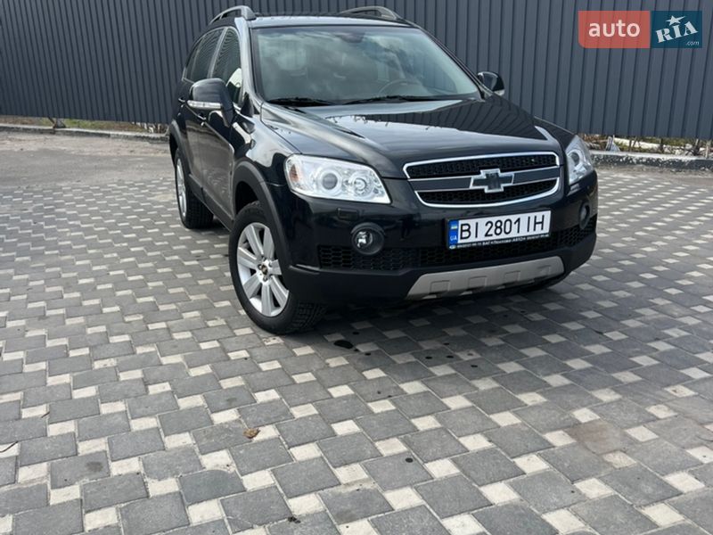 Внедорожник / Кроссовер Chevrolet Captiva 2010 в Полтаве