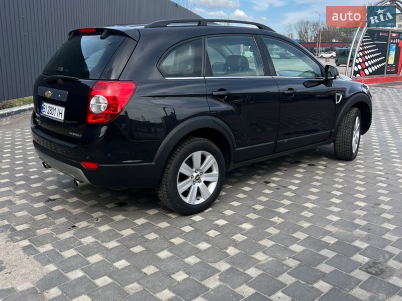 Внедорожник / Кроссовер Chevrolet Captiva 2010 в Полтаве