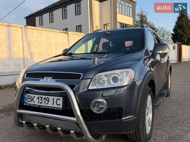 Внедорожник / Кроссовер Chevrolet Captiva 2007 в Ровно