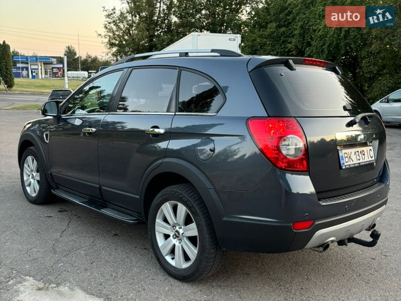 Позашляховик / Кросовер Chevrolet Captiva 2007 в Рівному
