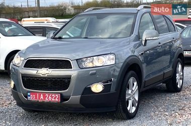 Внедорожник / Кроссовер Chevrolet Captiva 2014 в Ровно