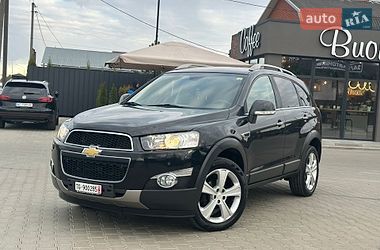 Внедорожник / Кроссовер Chevrolet Captiva 2012 в Луцке