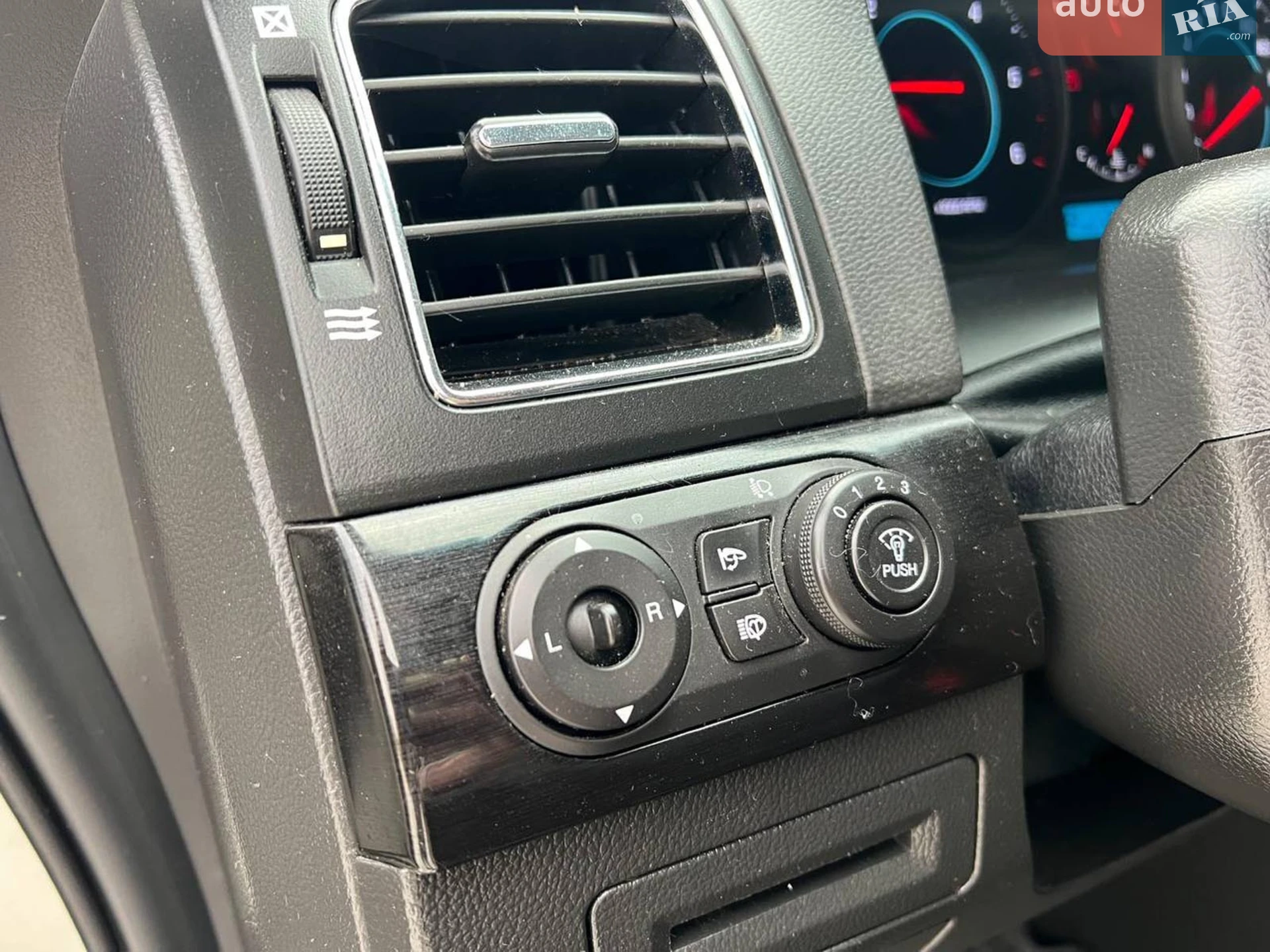 2012 Chevrolet Captiva - мініатюра 22