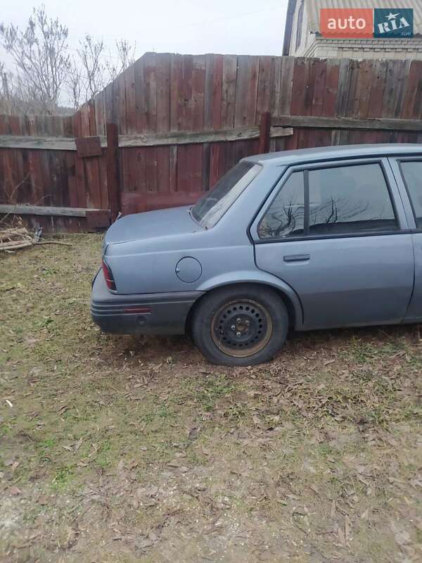 Седан Chevrolet Cavalier 1994 в Броварах фото 5 Седан Chevrolet Cavalier 1994 в Броварах