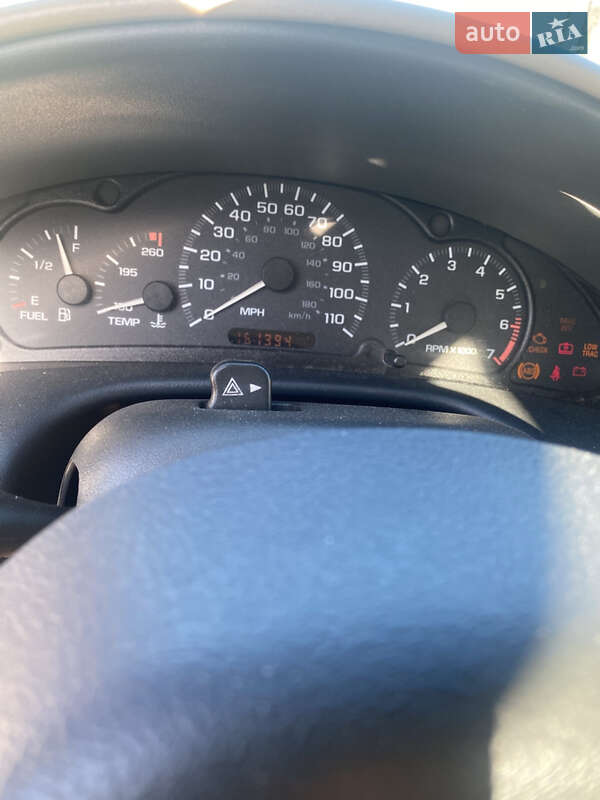 Седан Chevrolet Cavalier 2003 в Кременчуці