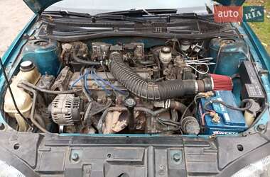Седан Chevrolet Cavalier 1997 в Корюковке