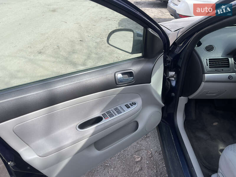 Седан Chevrolet Cobalt 2010 в Запорожье