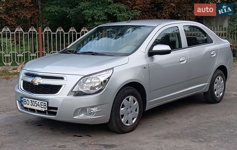 Седан Chevrolet Cobalt 2021 в 