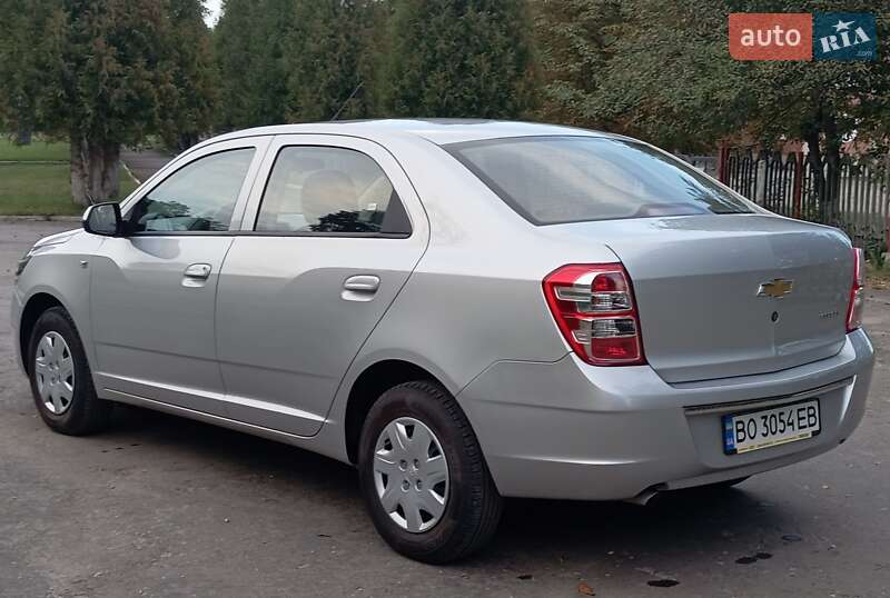 Седан Chevrolet Cobalt 2021 в Бучаче