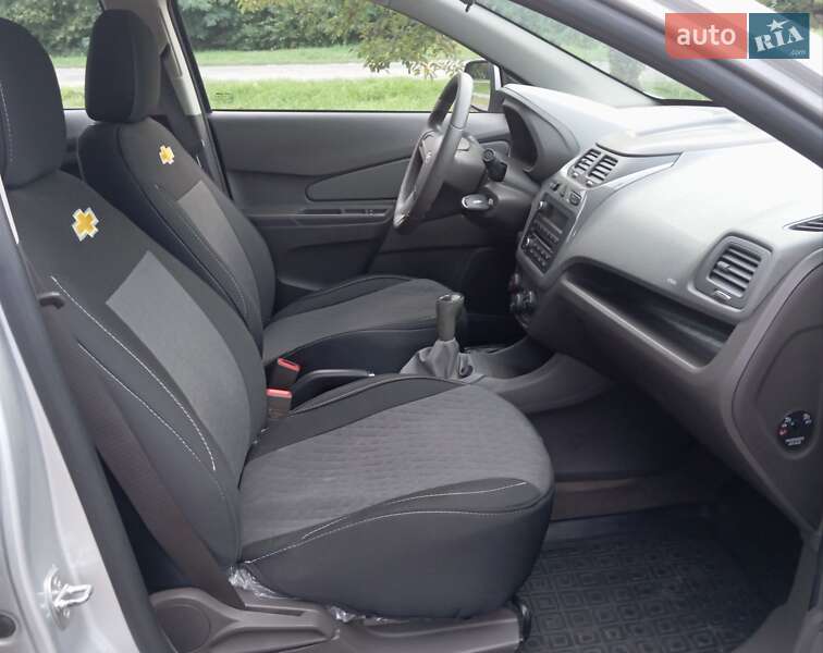 Седан Chevrolet Cobalt 2021 в Бучаче