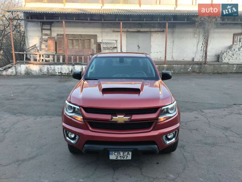 Пикап Chevrolet Colorado 2015 в Чернигове