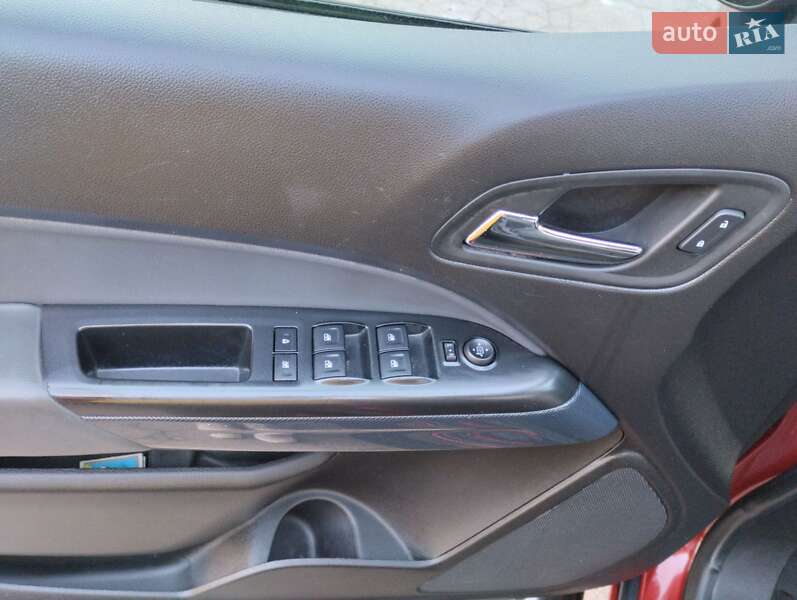Пикап Chevrolet Colorado 2015 в Чернигове