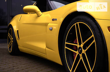 Кабриолет Chevrolet Corvette 2006 в 