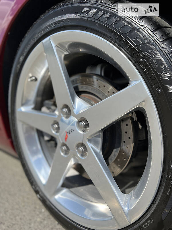 Кабриолет Chevrolet Corvette 2006 в Киеве