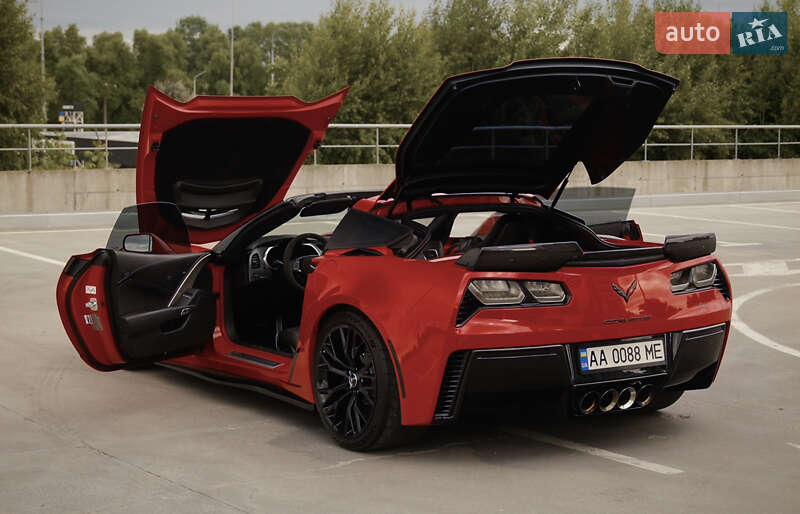 Купе Chevrolet Corvette 2015 в Киеве