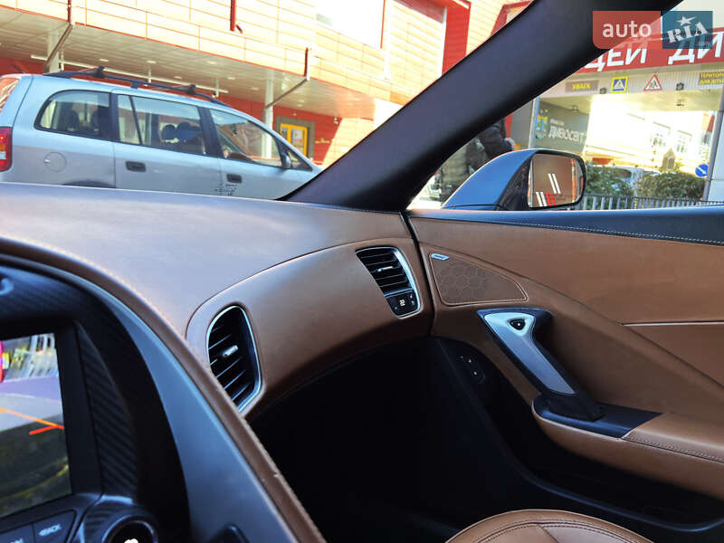 Купе Chevrolet Corvette 2013 в Львове фото 35 Купе Chevrolet Corvette 2013 в Львове