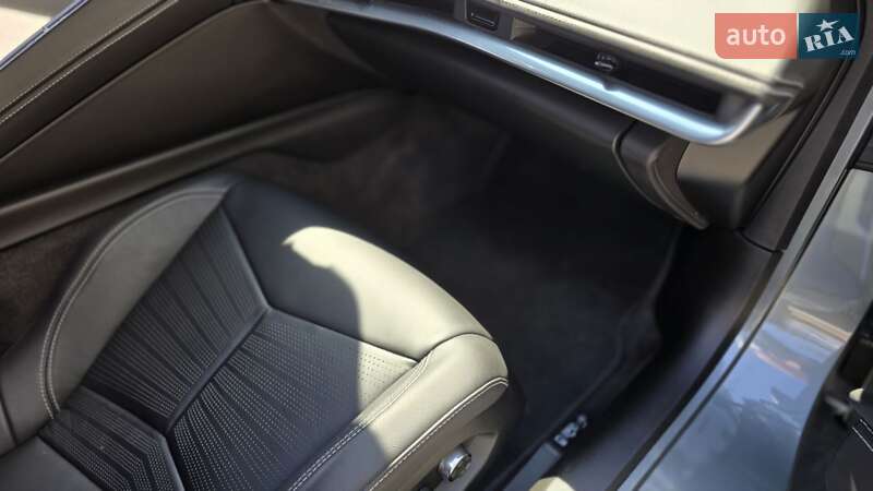 Купе Chevrolet Corvette 2023 в Житомире фото 16 Купе Chevrolet Corvette 2023 в Житомире