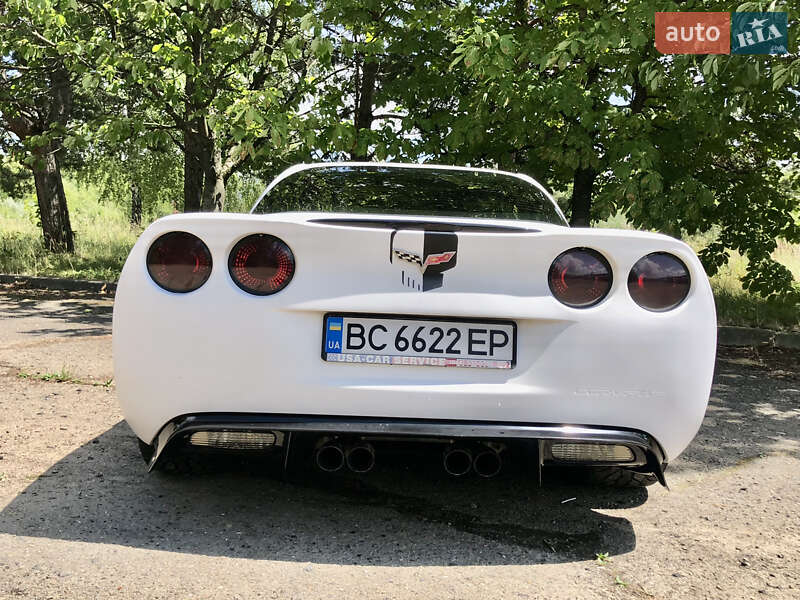 Кабриолет Chevrolet Corvette 2006 в Дрогобыче