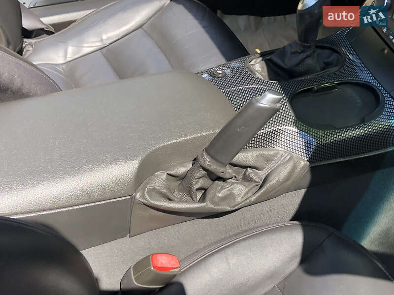 Кабриолет Chevrolet Corvette 2006 в Дрогобыче