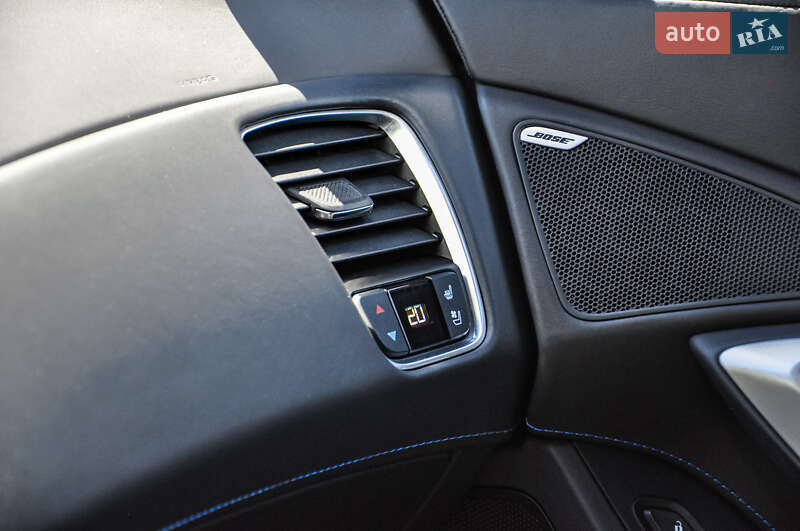 Купе Chevrolet Corvette 2019 в Киеве