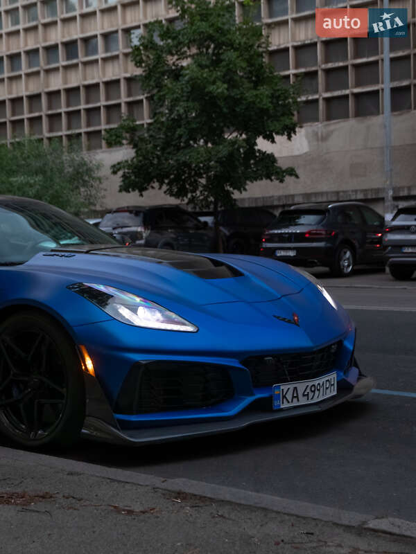 Купе Chevrolet Corvette 2019 в Киеве