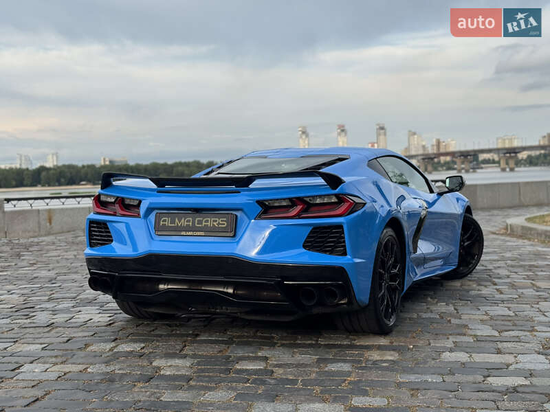 Кабриолет Chevrolet Corvette 2022 в Киеве