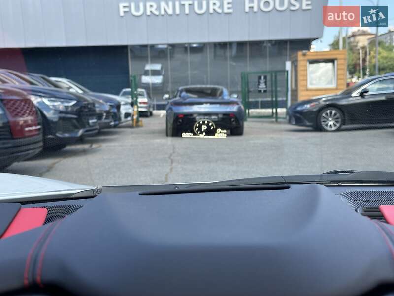 Кабриолет Chevrolet Corvette 2023 в Киеве
