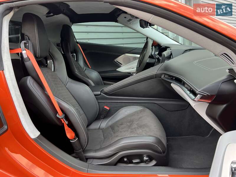 Купе Chevrolet Corvette 2021 в Киеве фото 24 Купе Chevrolet Corvette 2021 в Киеве