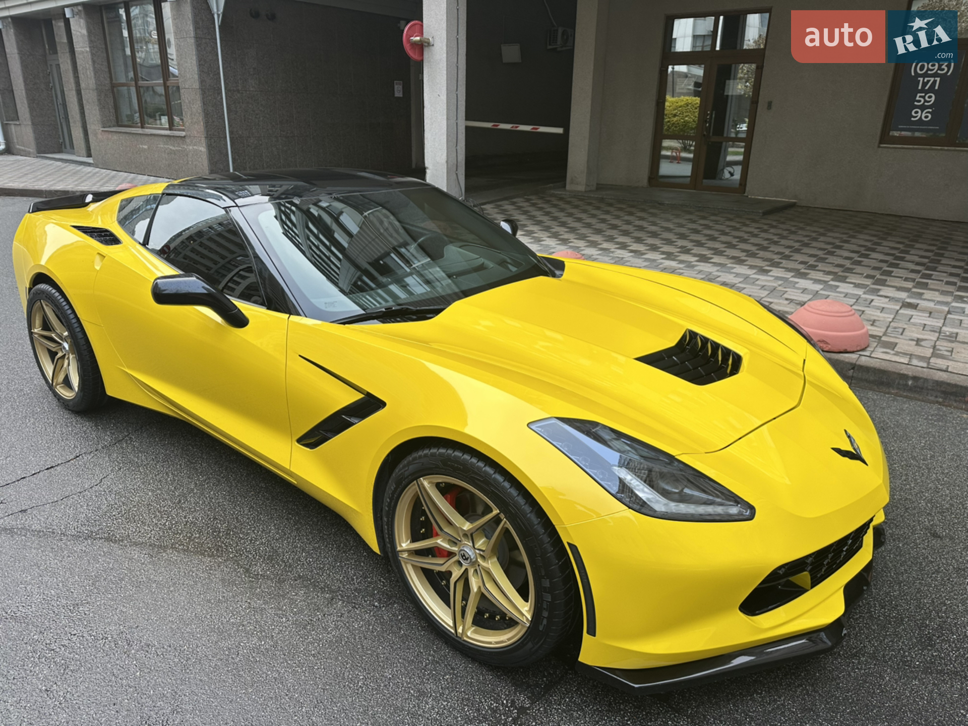 2015 Chevrolet Corvette - мініатюра 14