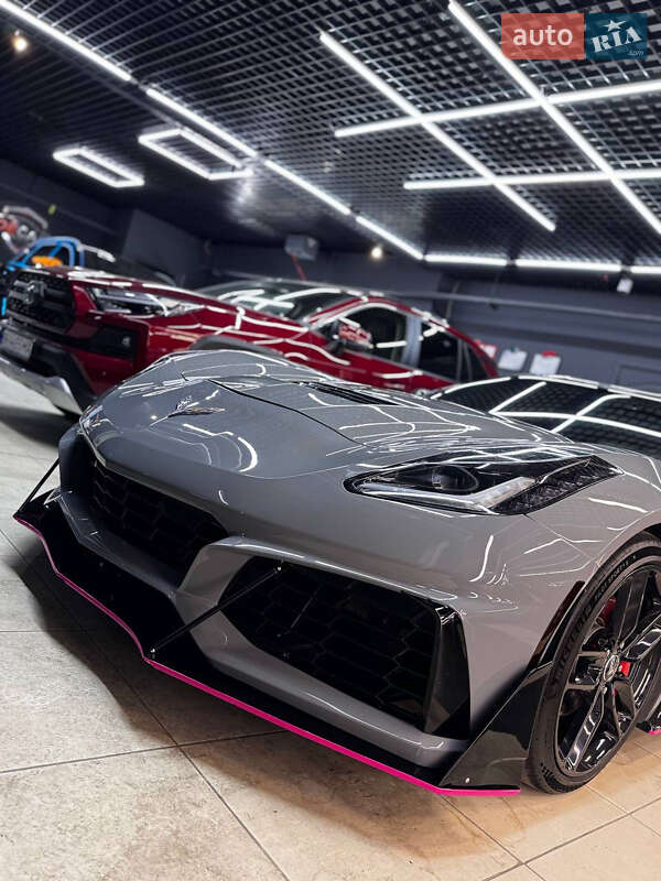 Кабриолет Chevrolet Corvette 2016 в Киеве